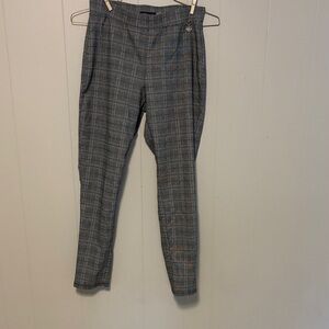 Tommy Hilfiger Women’s Black Plaid Pants